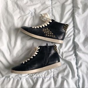 Hip hop style black shoes
